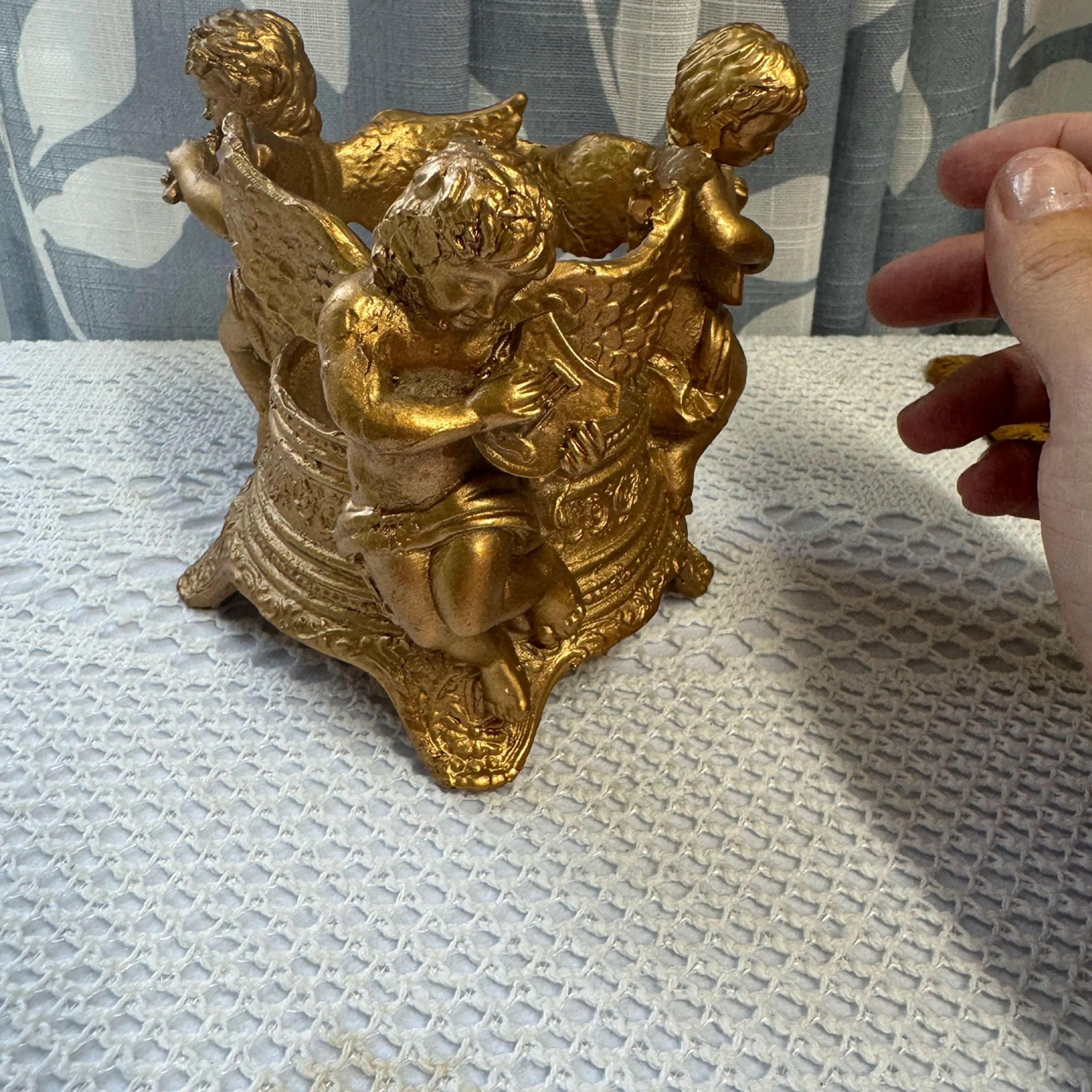 Image 4 of 5