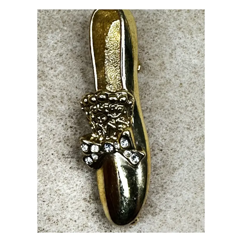 Gold Tone Shoe