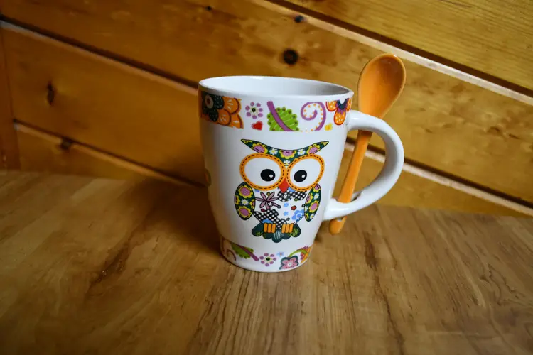 Trisa Patchwork Owl Mug with Spoon 12 Ounce Coffee Latte Tea Espresso Cappuccino 4"