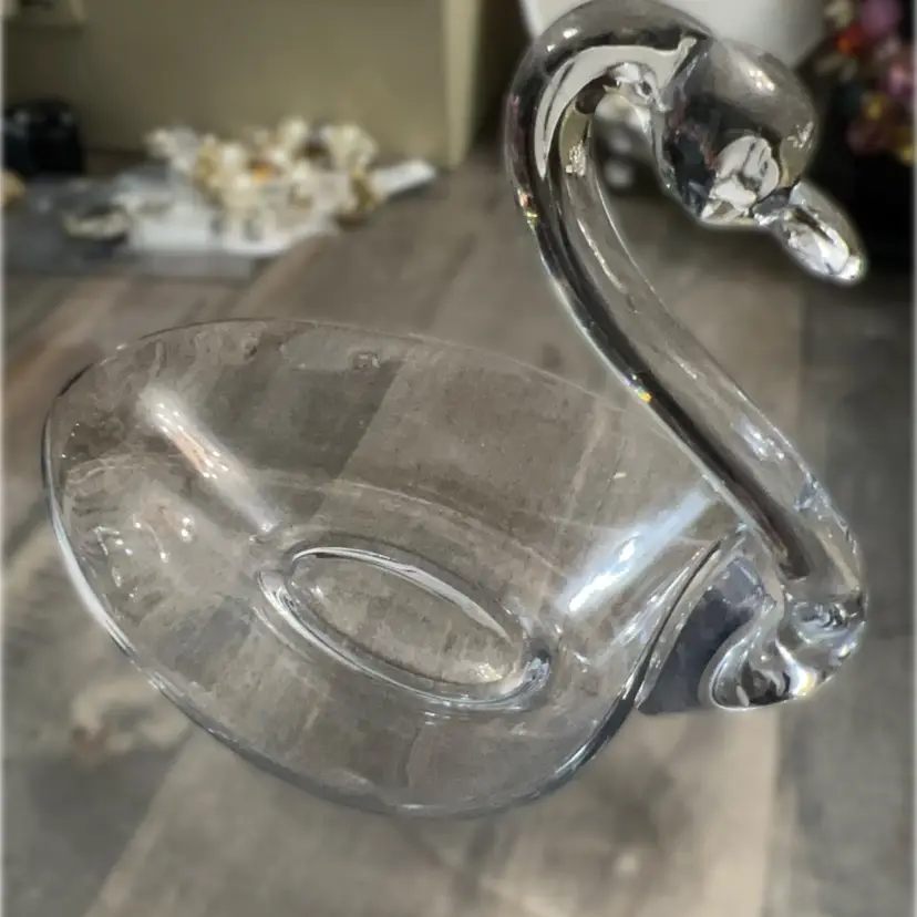 Vintage Duncan Miller Swan 7” , Minor UV Reactive, See Pictures