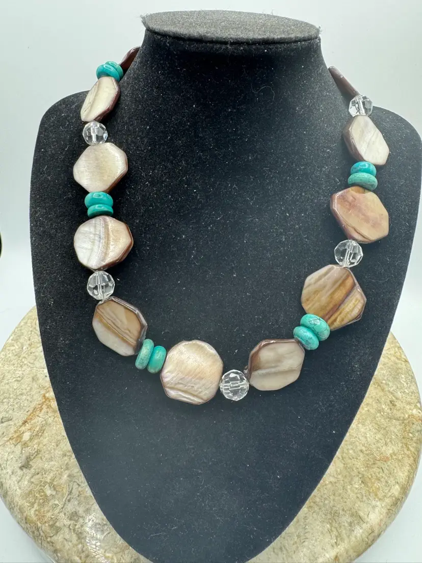 Natural Shell Stone & Glass Necklace With Beautiful Toggle Clap