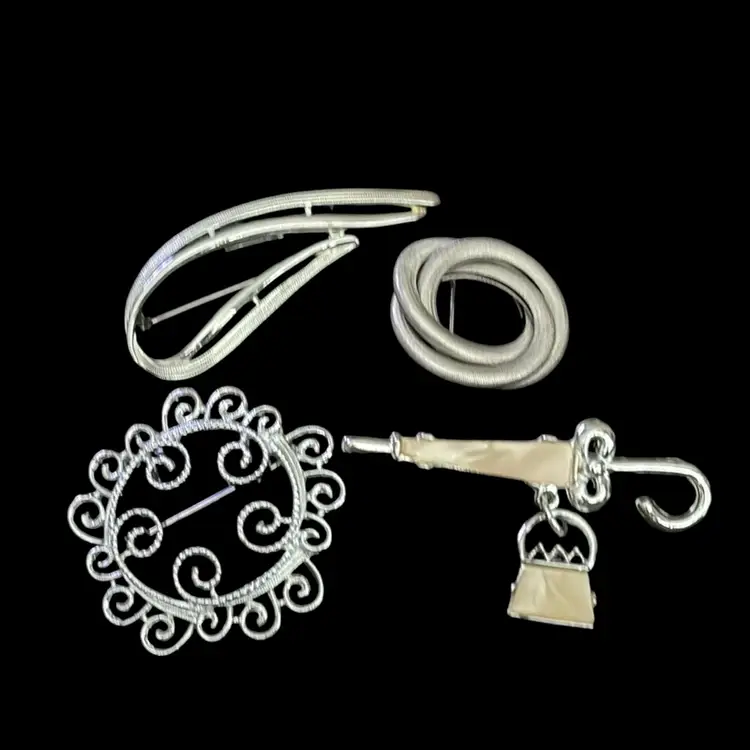 (4) Vintage silver tone Brooch ~ Sarah Coventry