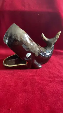 Vintage Thames Red ware Whale Dish