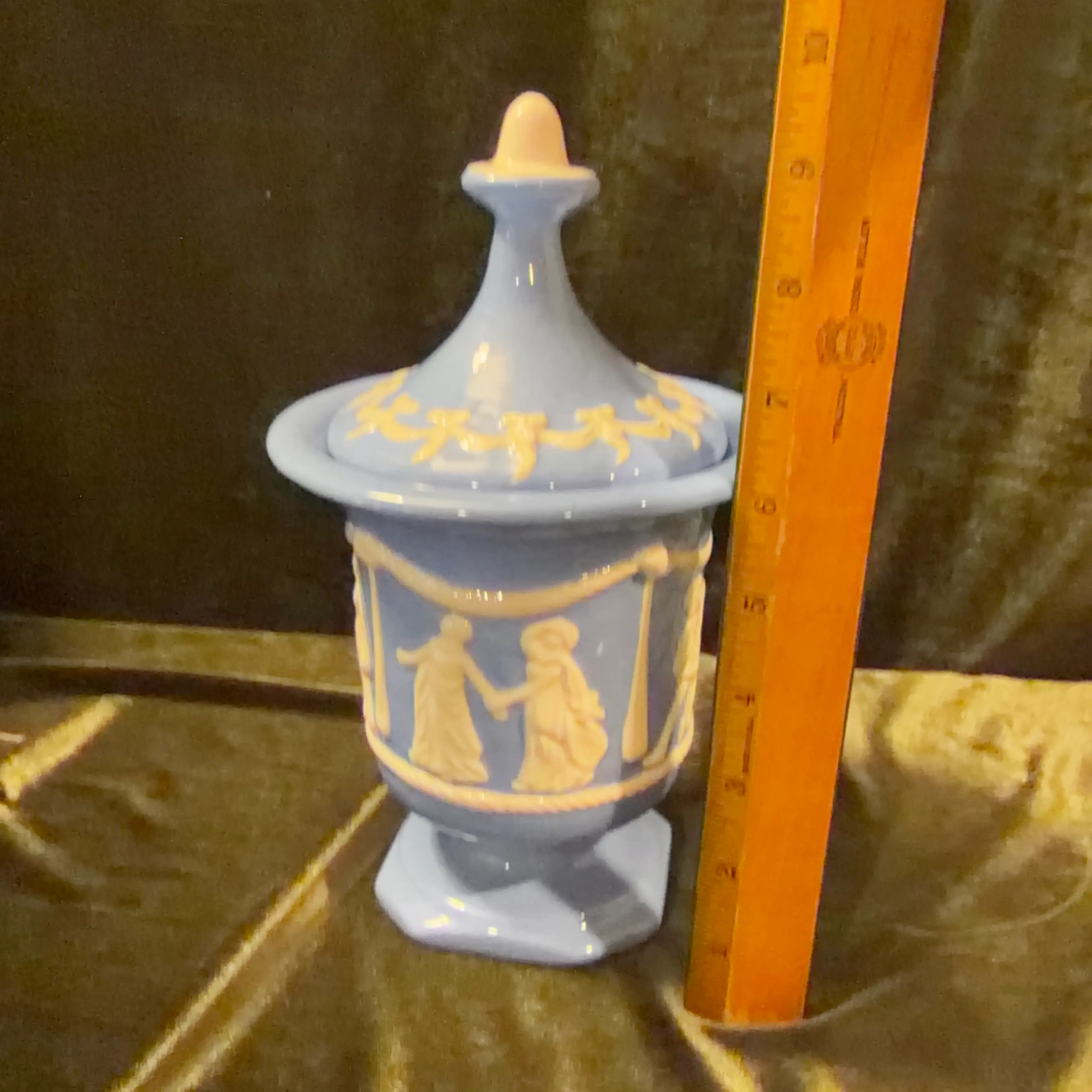 Image 2 of 10