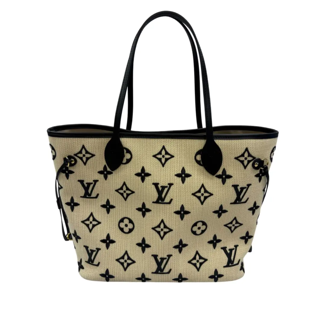 Louis Vuitton Neverfull MM By The Pool