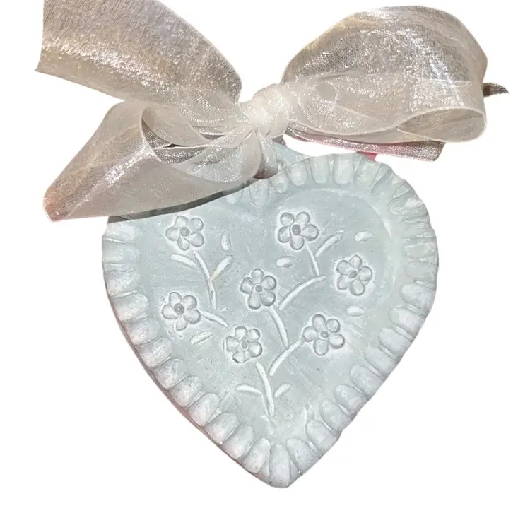 Isabel Bloom Heart Forget Me Not Stone Ornament 3.5”