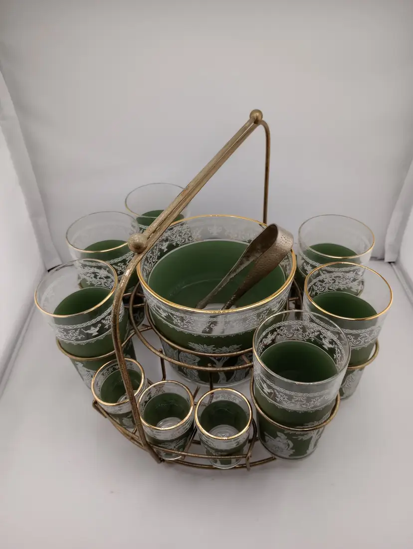 Jeannette Glass Hellenic green bar set