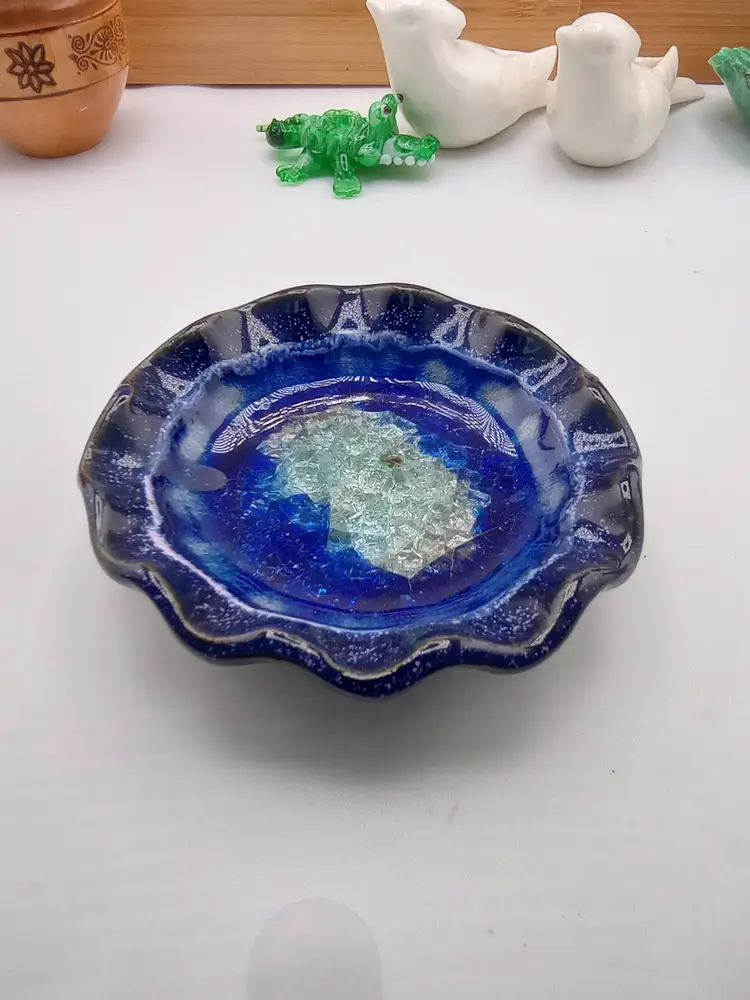 Crushed glass and pottery trinket dish
