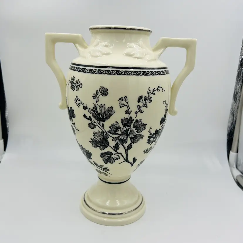 Lenox Urn Vase Porcelain 2002 Floral Elegance Handles Large Home Decor 9in