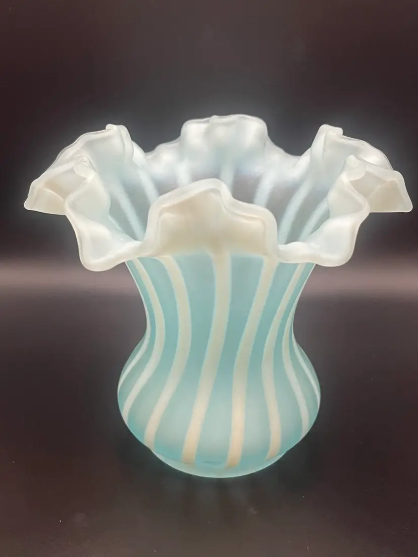 Fenton Blue Opalescent Rib Optic Striped Ruffle Rim Art Glass Vase 6"