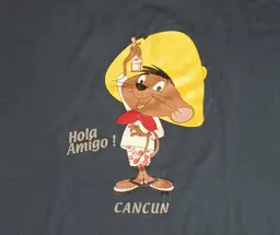 Speedy Gonzales Toasting Tequila Cancun t-shirt Mexico souvenir