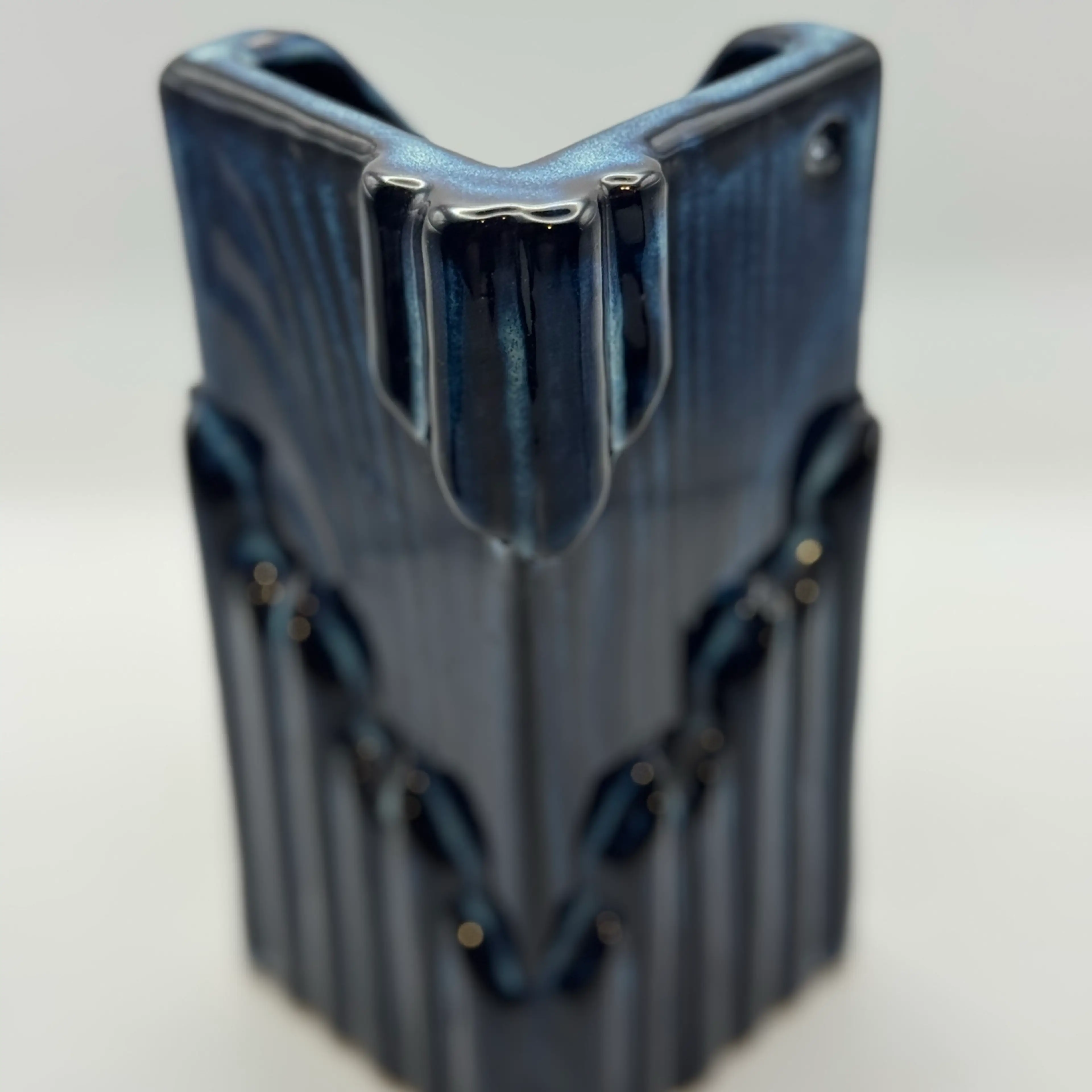 Image 4 of 7