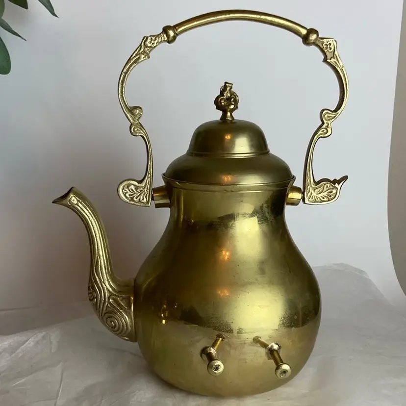 Vintage Brass Teapot 11”
