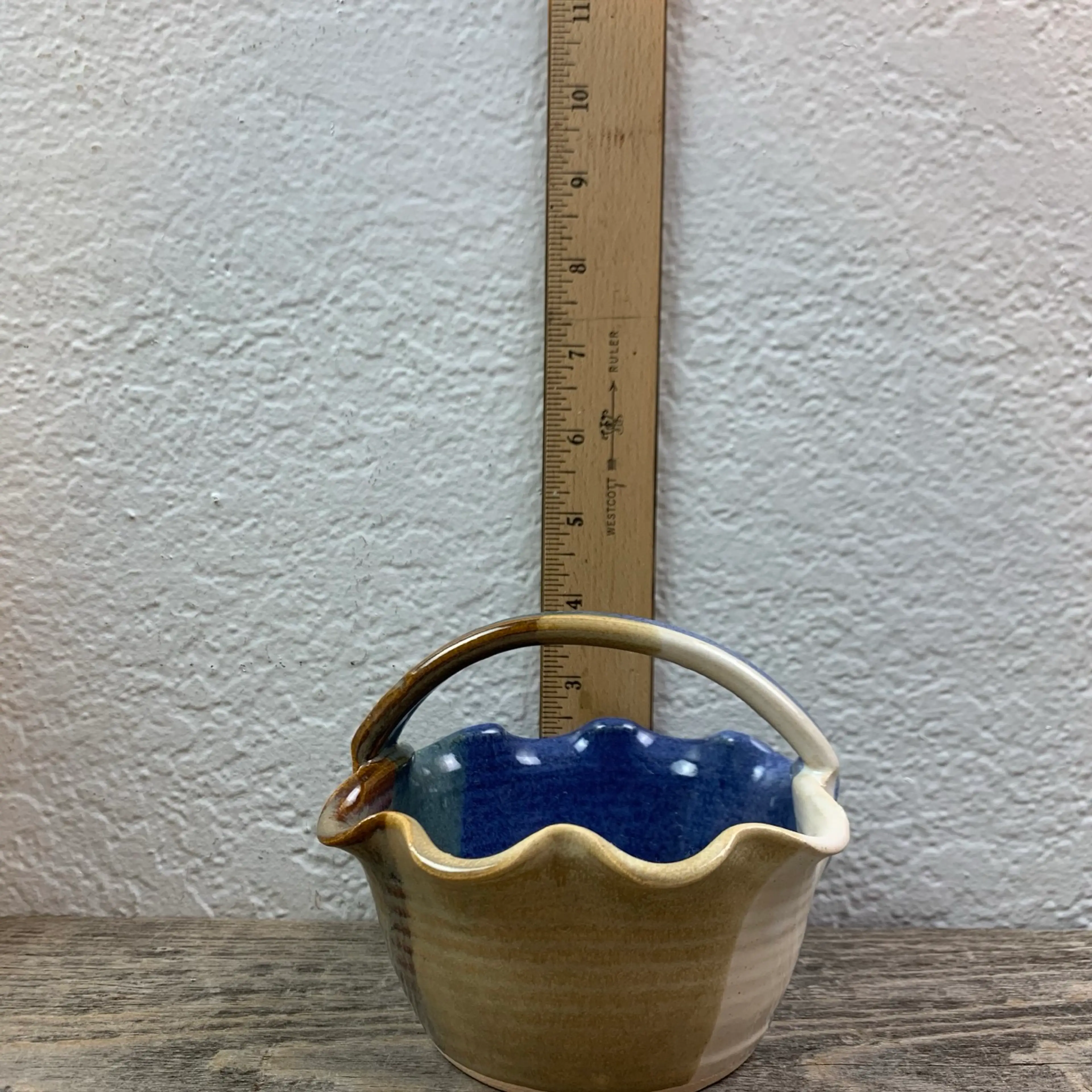 Image 5 of 8