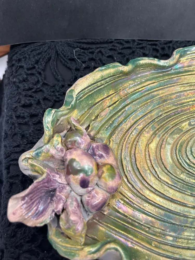 #01 Esther Snow Pottery. Stunning Tray w/ 3D Grapes and Leaves. Wavy Edge. Lot 23