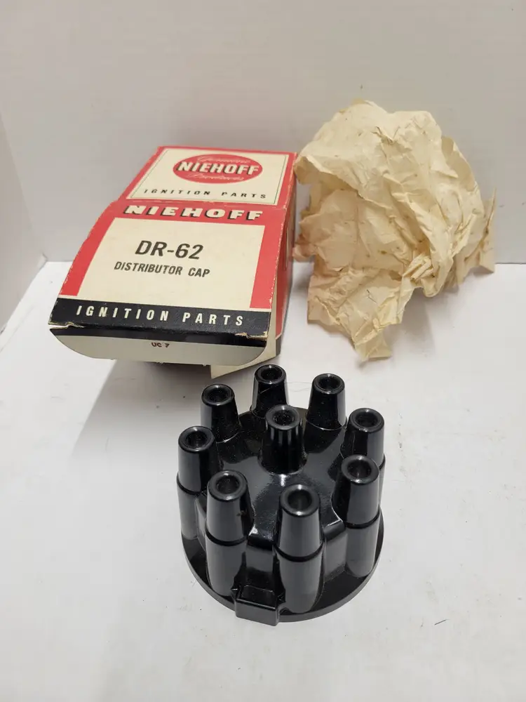 Niehoff DR62 Distributor Cap 1953-56 Buick 51-55 Cadillac 55-57 Chevy & Corvette