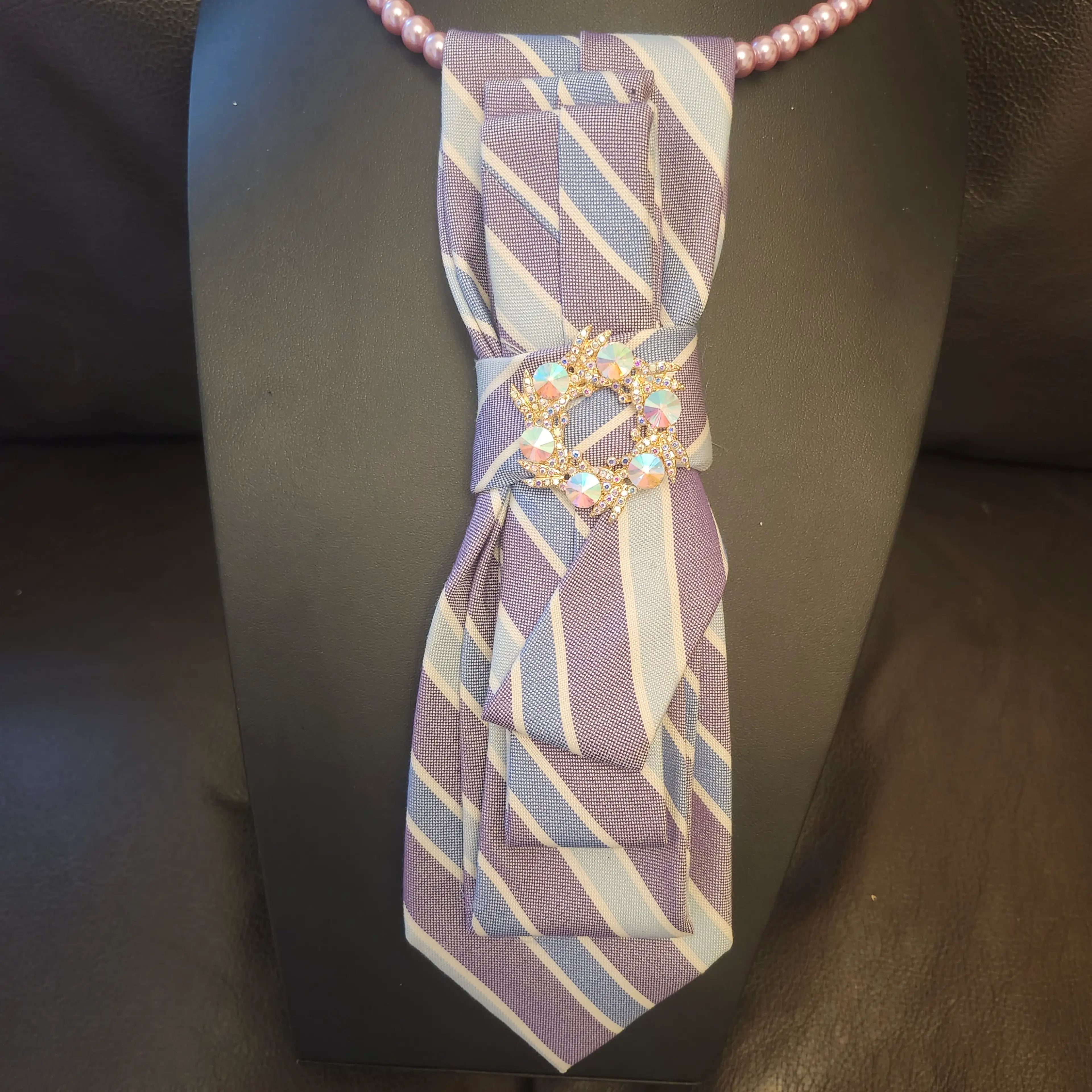 Image 2 of 4