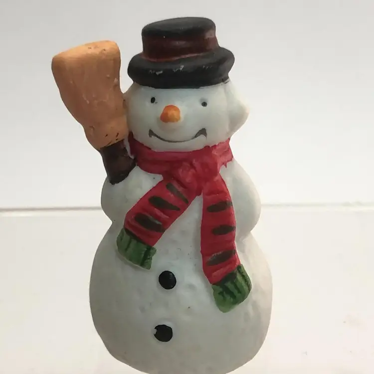 Vintage Lemax Christmas Village Snowman Figurine 1994