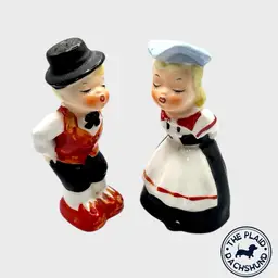 Vintage Napco Kissing Swedish Couple Shakers