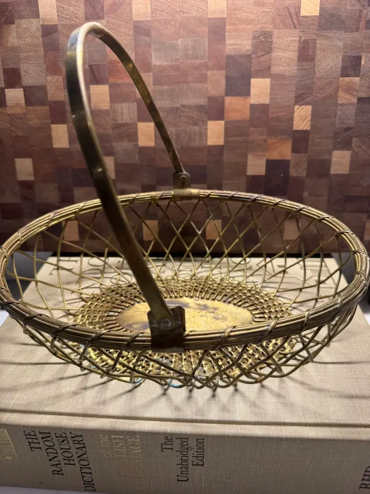 Hand-Woven Braided Brass Wire Basket with Swivel Handle