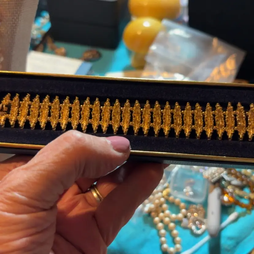 Precious Pretenders Avon Bracelet Vintage