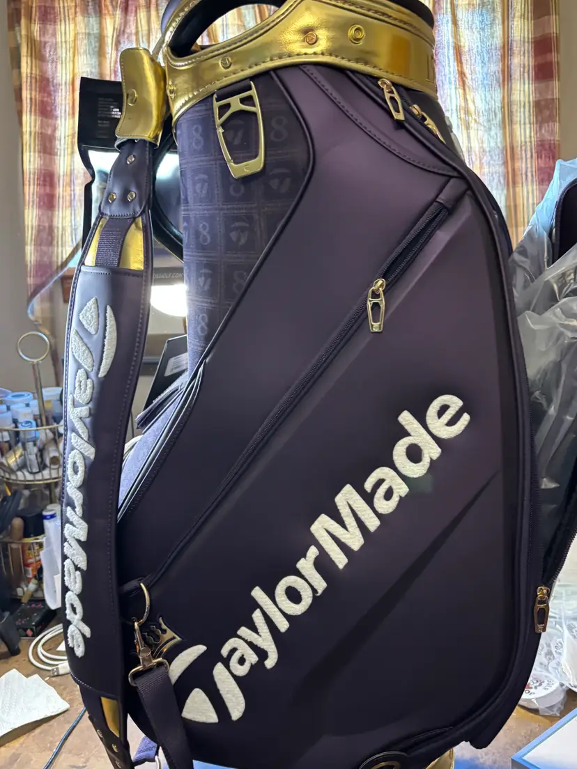 Taylormade Staff Bag