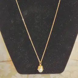 Pre-owned Gold Tone 18" Necklace with Faux Pearl Pendant.