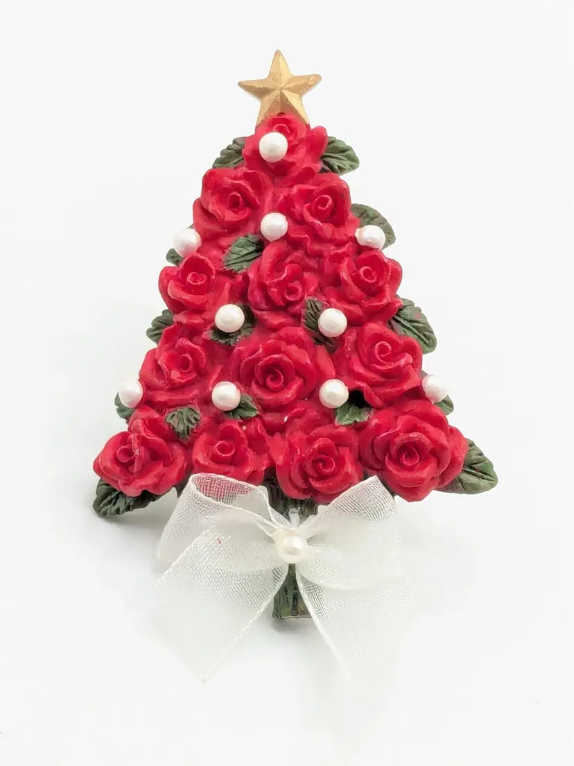 Vintage Avon 2001 Christmas Tree Brooch Pin Red Roses with Faux Pearls Holiday Jewelry