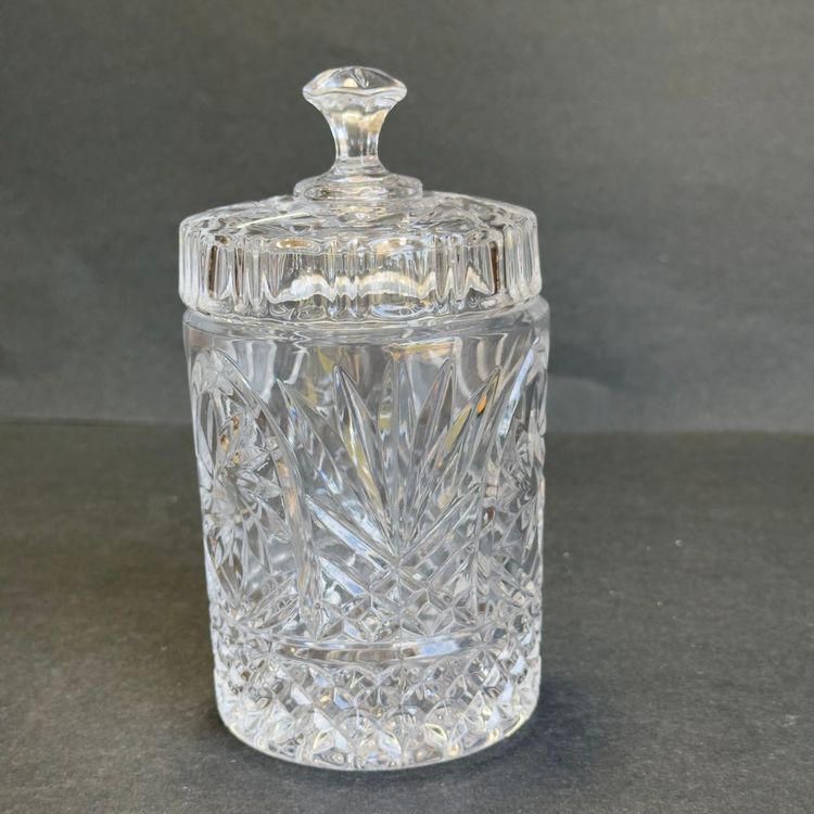 #1532 American Crystal Collection, Clear Crystal Deep Etched Biscuit Barrel With Lid Cookie Jar