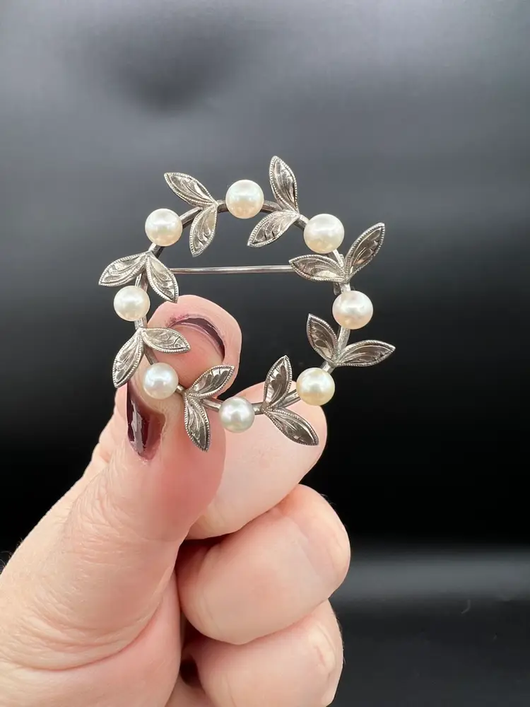 Leaf Japanese Saltwater Akoya Pearl Brooch