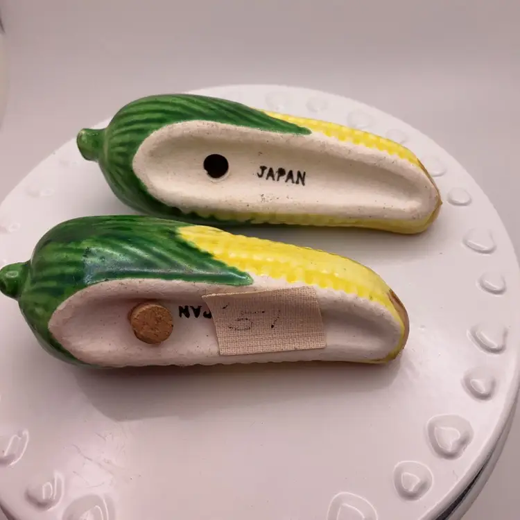 POW4 VTG Corn Salt & Pepper Shakers from Japan 2.75”