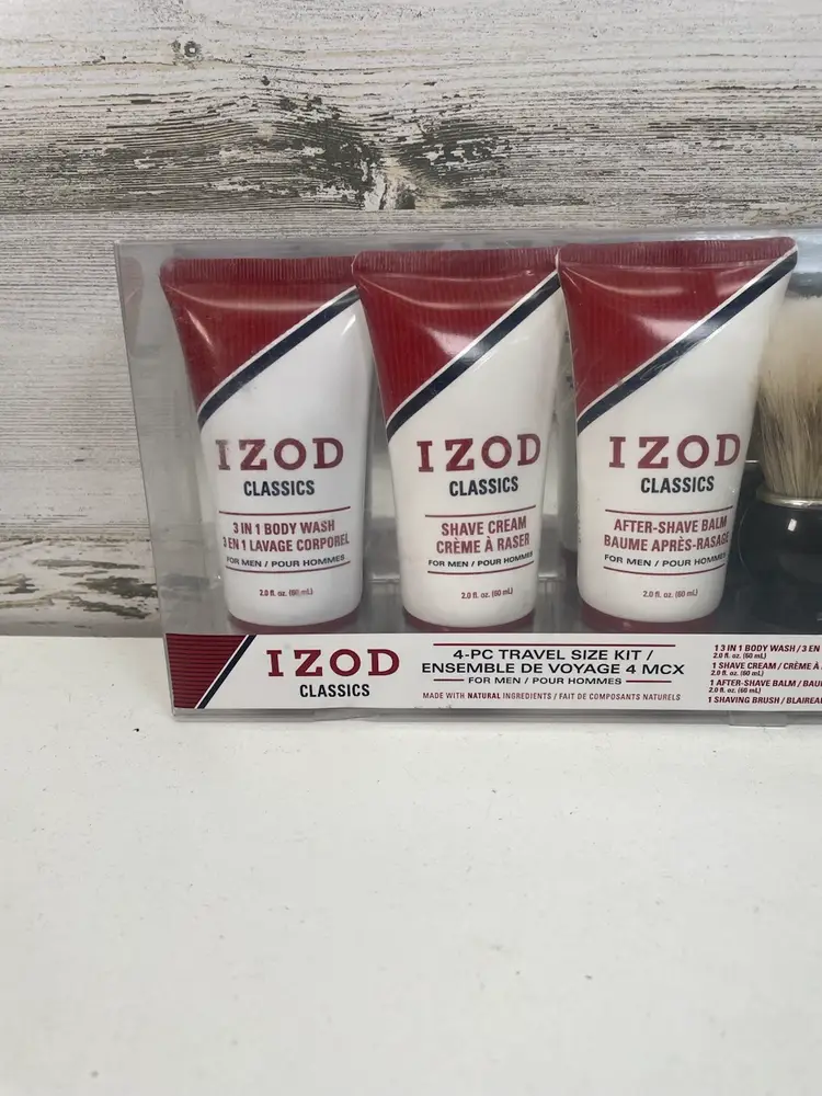 Izod 4 Piece Travel Shaving Kit