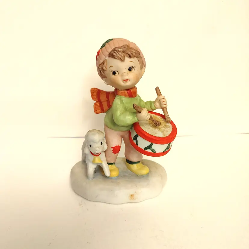 Drummer Boy Figurine with lamb. Lefton. Made in Taiwan. Porcelain. No chips or cracks. 4 inches high.