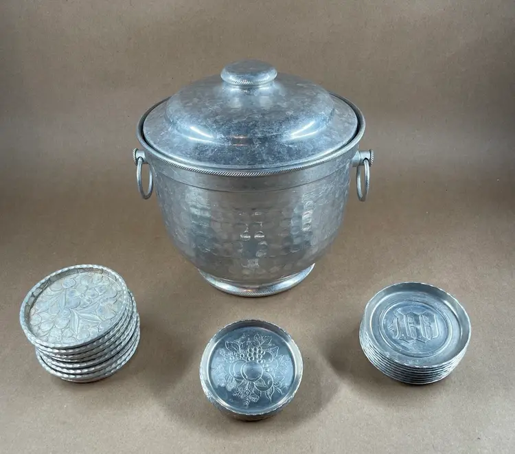 Hammered Metal Ice Bucket Lid Italy 8 Everlast Hand Forged Coasters