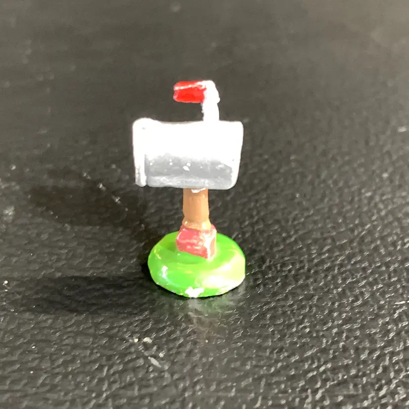 Tiny Metal Mail Box w/Flag Up #1