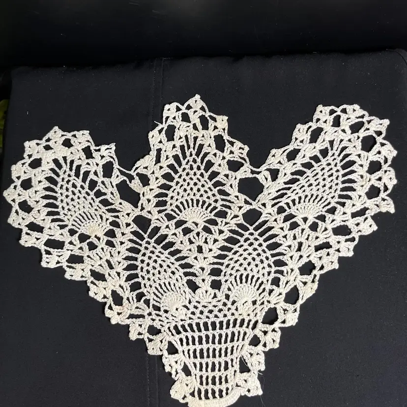 Ecru Doily in the Shape of a Floral Bouquet in a vase-Triangle like shape-Lot 58