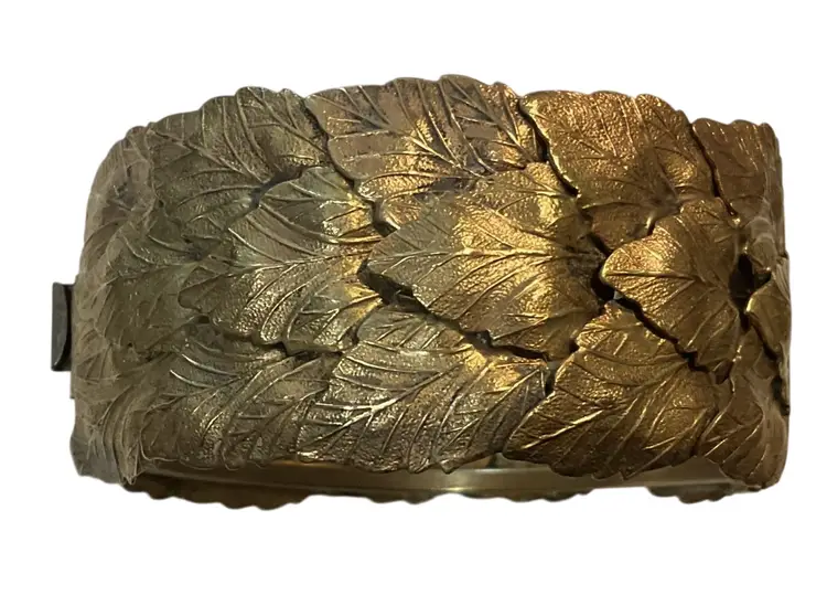 Vintage Brass Leaf Motif Hinged Cuff Bracelet Artisan Vargas Style Unsigned