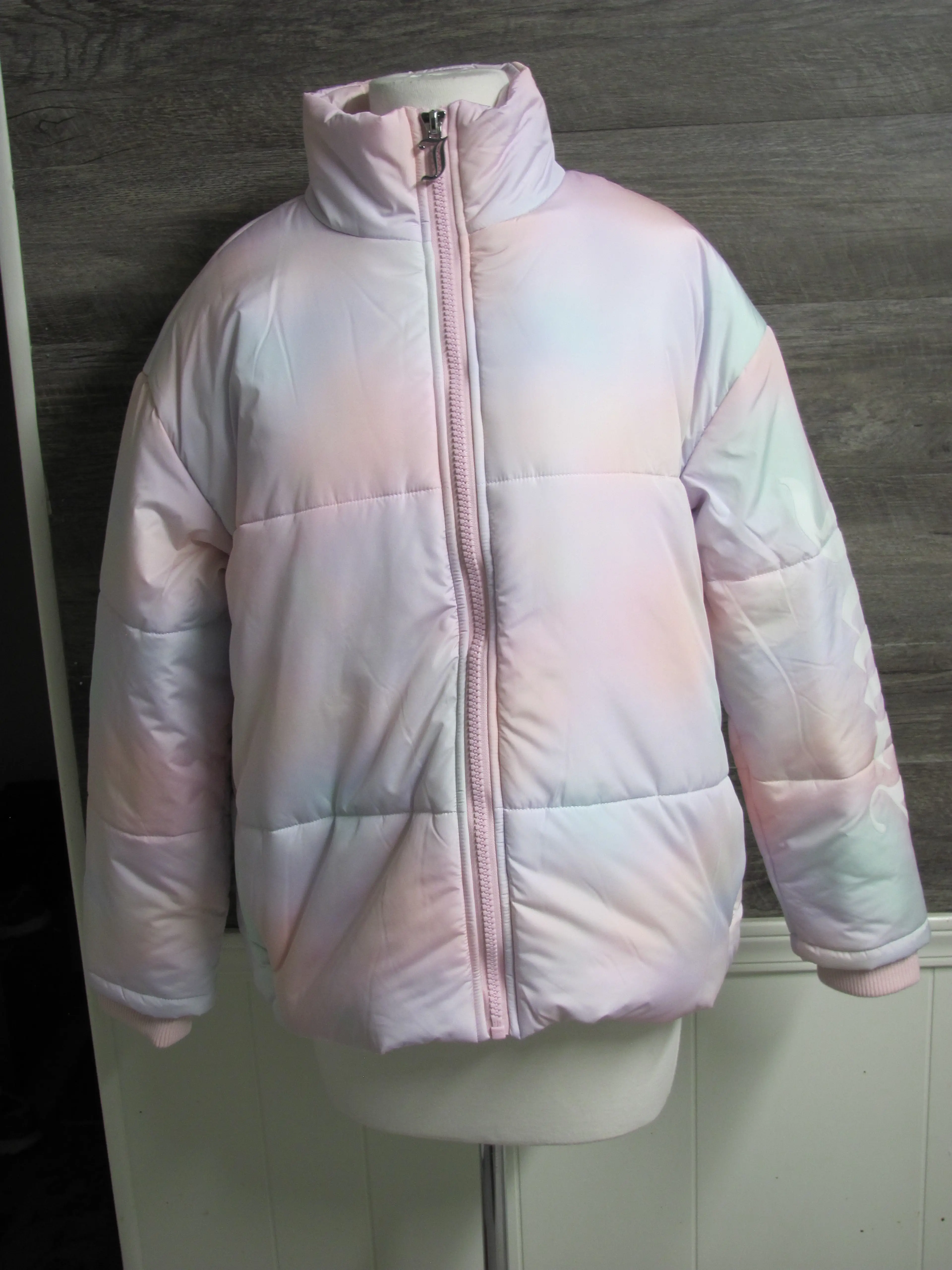 Image 2 of 14