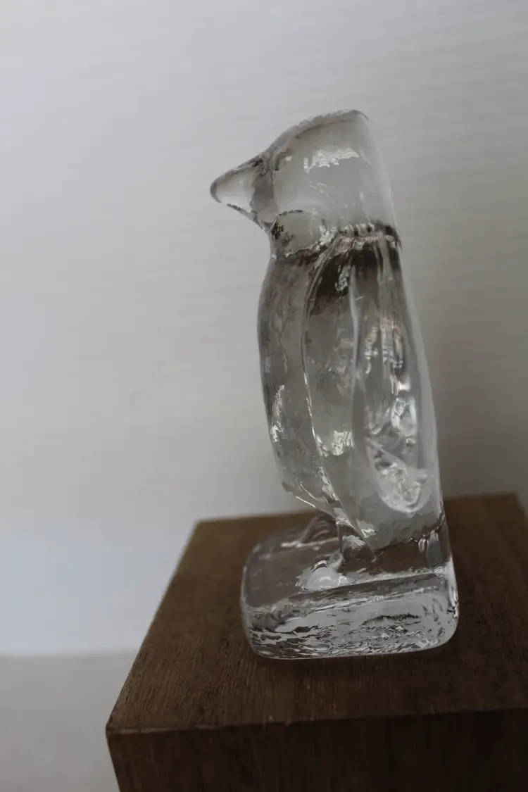 Bertil Vallien Kosta Boda Zoo Series Clear Glass Penguin Figurine