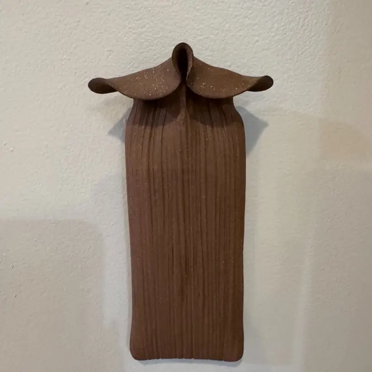 Amazing Pottery Wall Pocket Vase