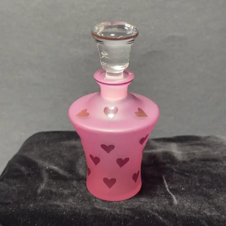 #1419 Art Glass, Pink Glass with Purple Hearts, Clear Glass Stopper Dauber, Perfume Bottle