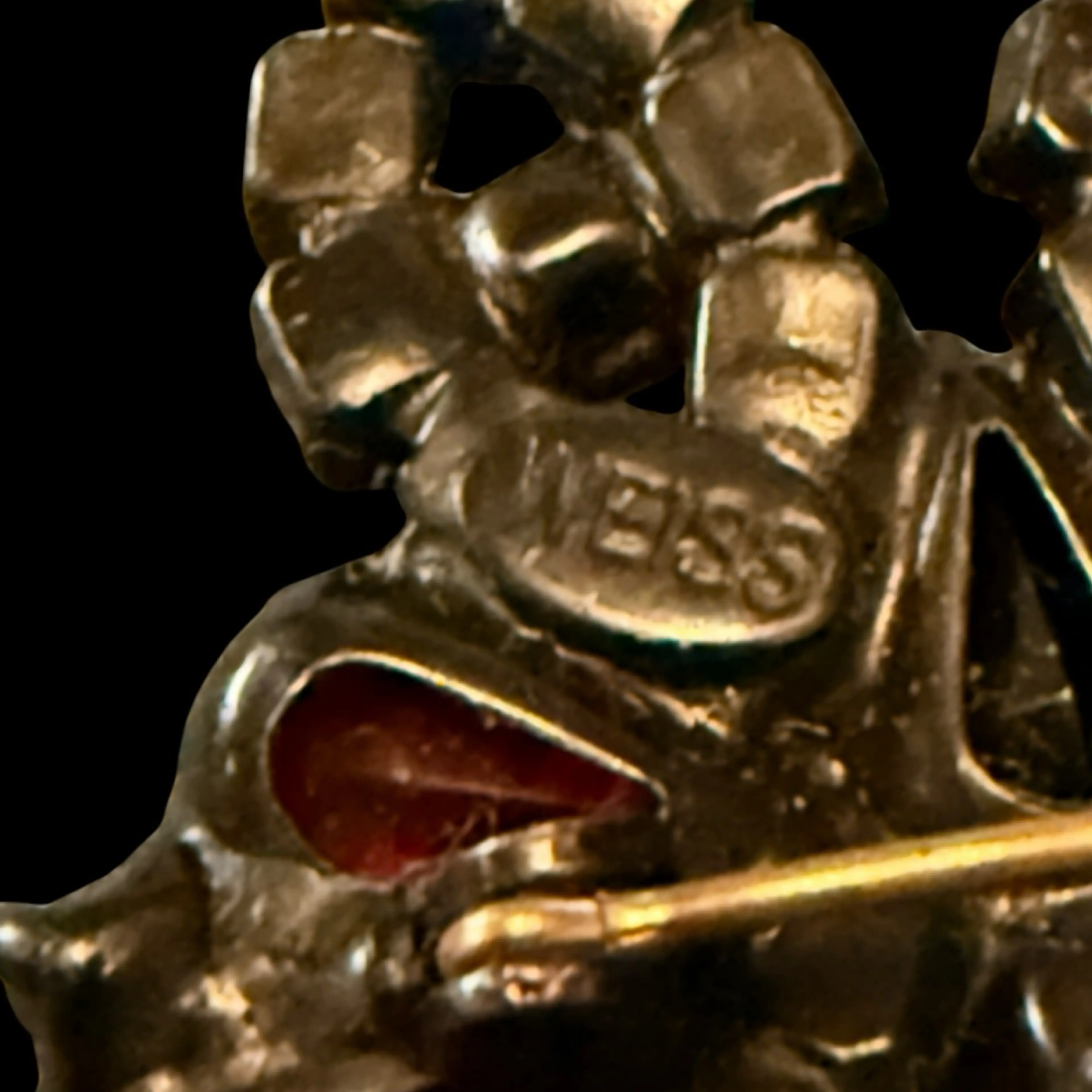 Image 4 of 4