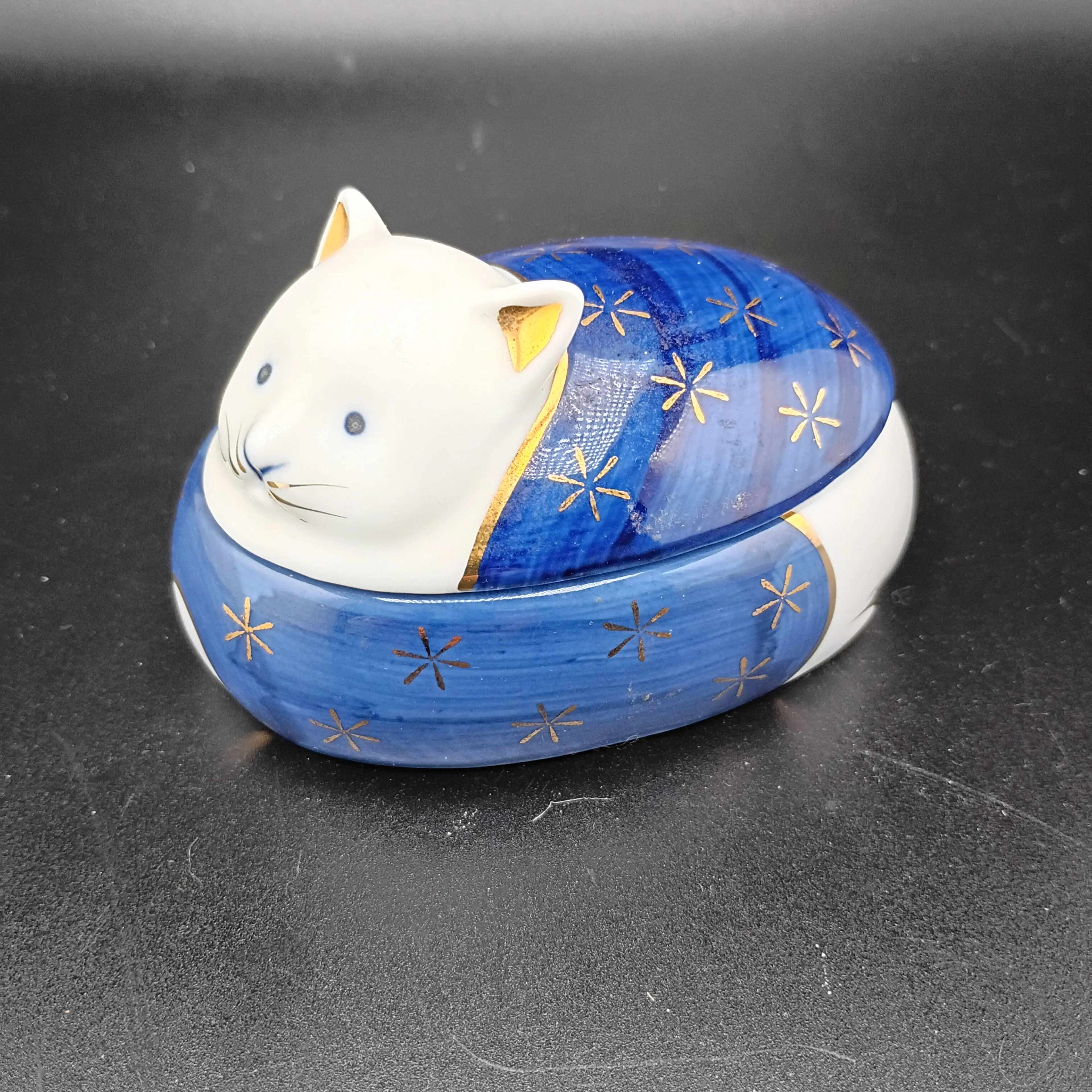 Image 1 of 3