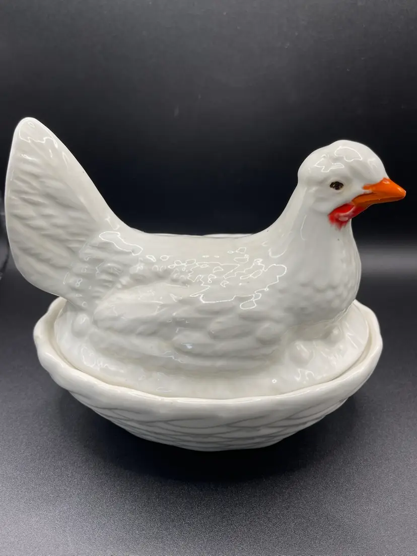 Vintage Hobbyist Ceramic Hen On Nest