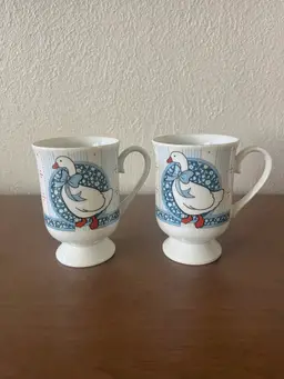 VINTAGE PORCELAIN GOOSE DUCK BLUE BOW RIBBON COFFEE MUGS WHITE BLUE BY B&D
