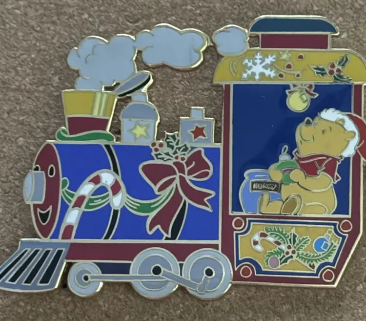 DISNEY PIN - WINNIE THE POOH TRAIN - 5 PIECE SET - DISNEY AUCTIONS