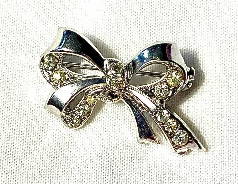 Sterling Bow Brooch