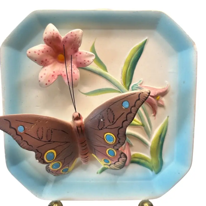 Buckeye B 4678 1960 Napco Cleveland Ohio Decorative 3 D Butterfly Floral Wall Hanging