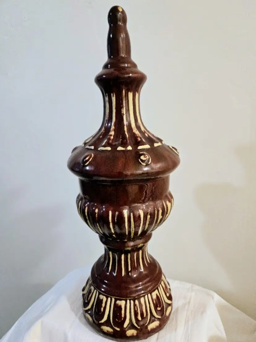 Finial Brown 16" Burgandy with Beige Accents