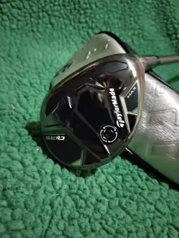TaylorMade Qi35 5 Hybrid